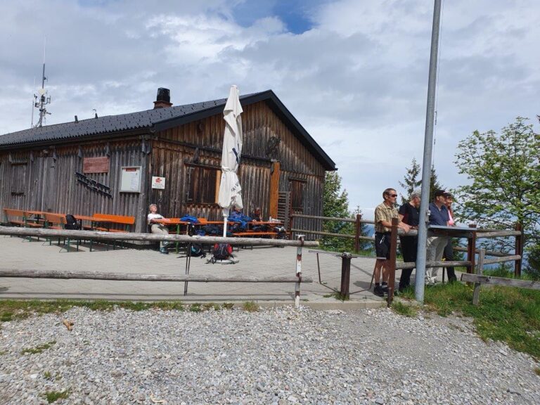 15.05.2024 Wanderung von Amerlügen zur Feldkircher-Hütte - Image 7