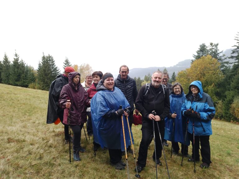 Abschlusswanderung bei Regen - Image 1